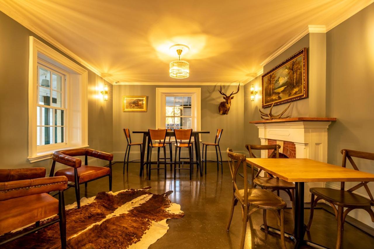 The Hurunui Hotel Buitenkant foto